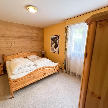 Bel Appartement 3 Pieces Au Pied Des Pistes De Ski Кранс Монтана Екстериор снимка